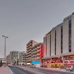 فندق بالم بيتش دبي