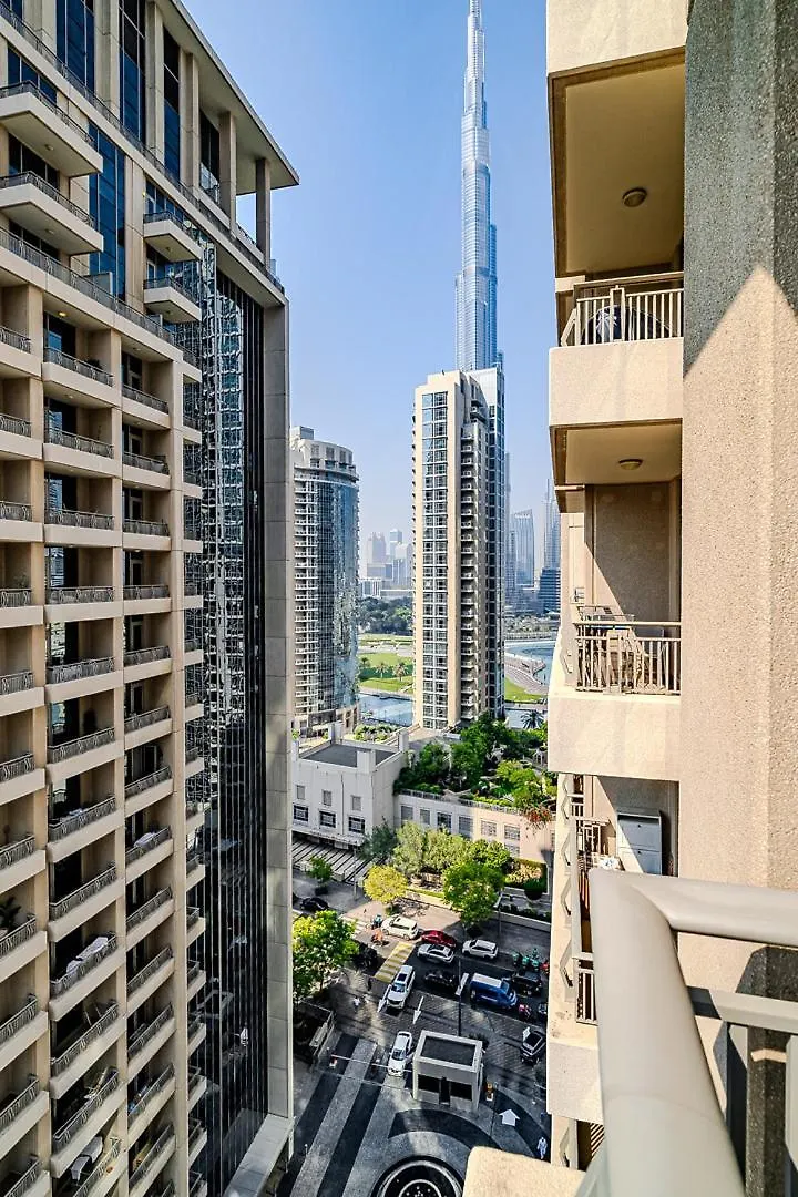 Modern 1Bdr Apartment Close To Burj Khalifa Dubaj
